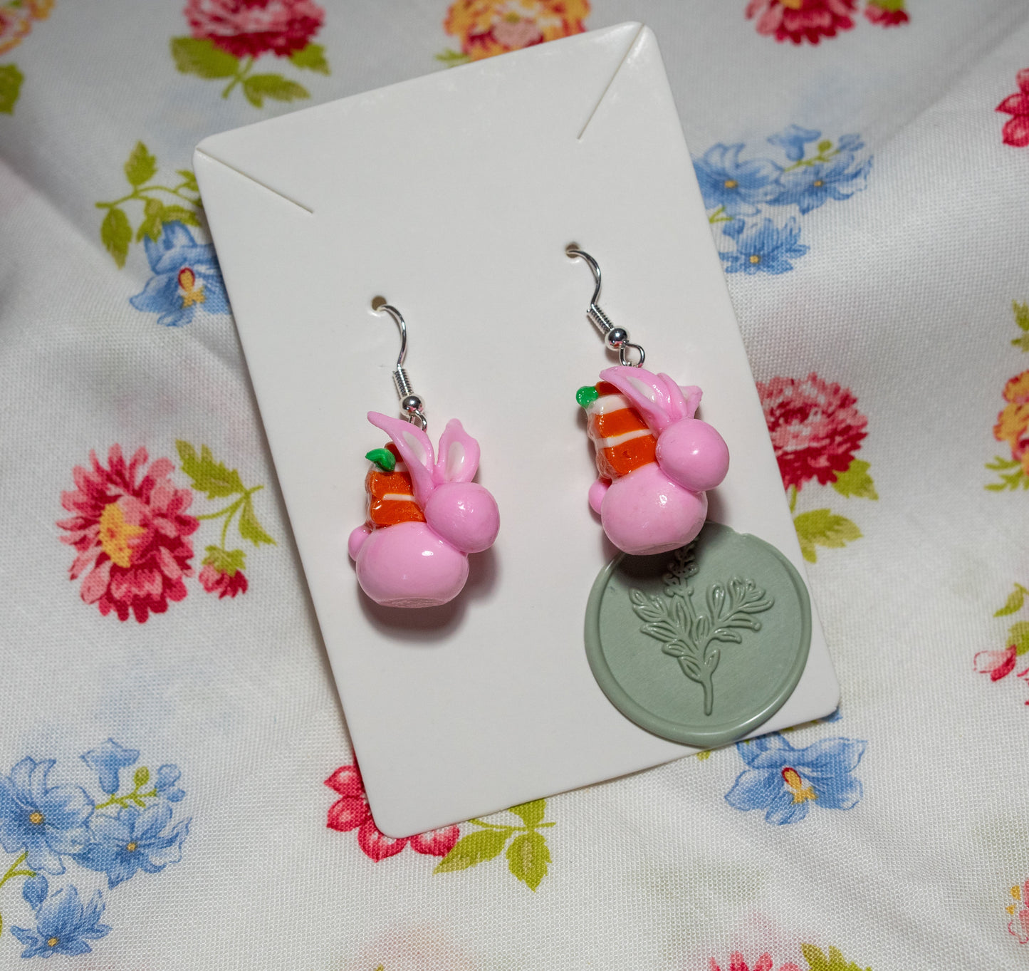 Stephany the Hoppy Carrot Cake bunny earrings