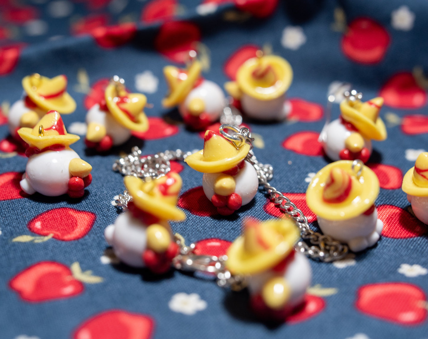 Señor Henrique chicken with sombrero necklace.