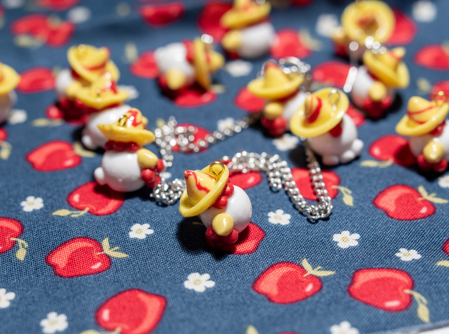 Señor Henrique Chicken earrings