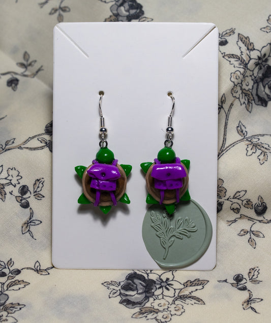 Ted the Adventure Shell turtle earrings