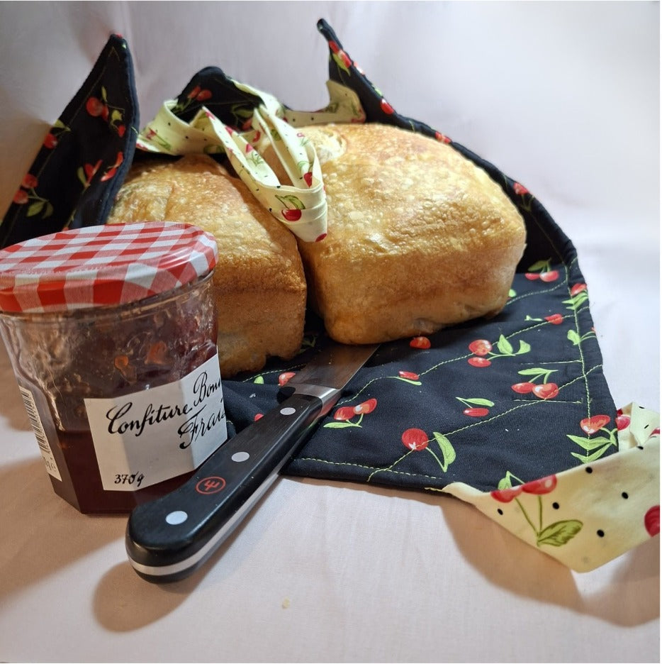 Quilted Pie Carrier with Handles